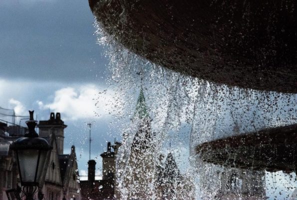 London - Fontane Trafalgar Square - 2016.07.14